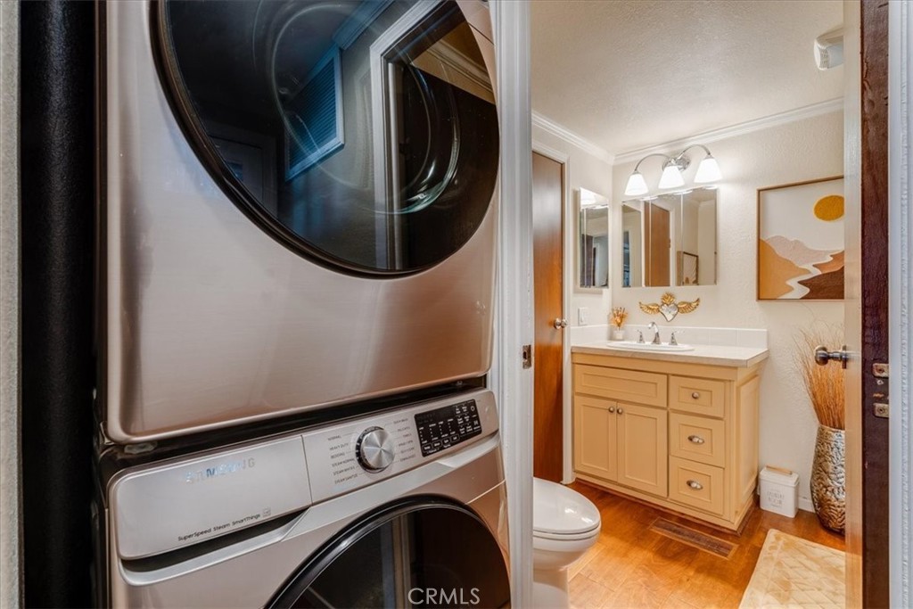 10025 #60 El Camino Real, Atascadero, CA 93422