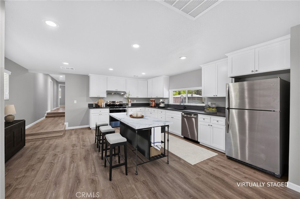 4832 N Fruit, Fresno, CA 93705