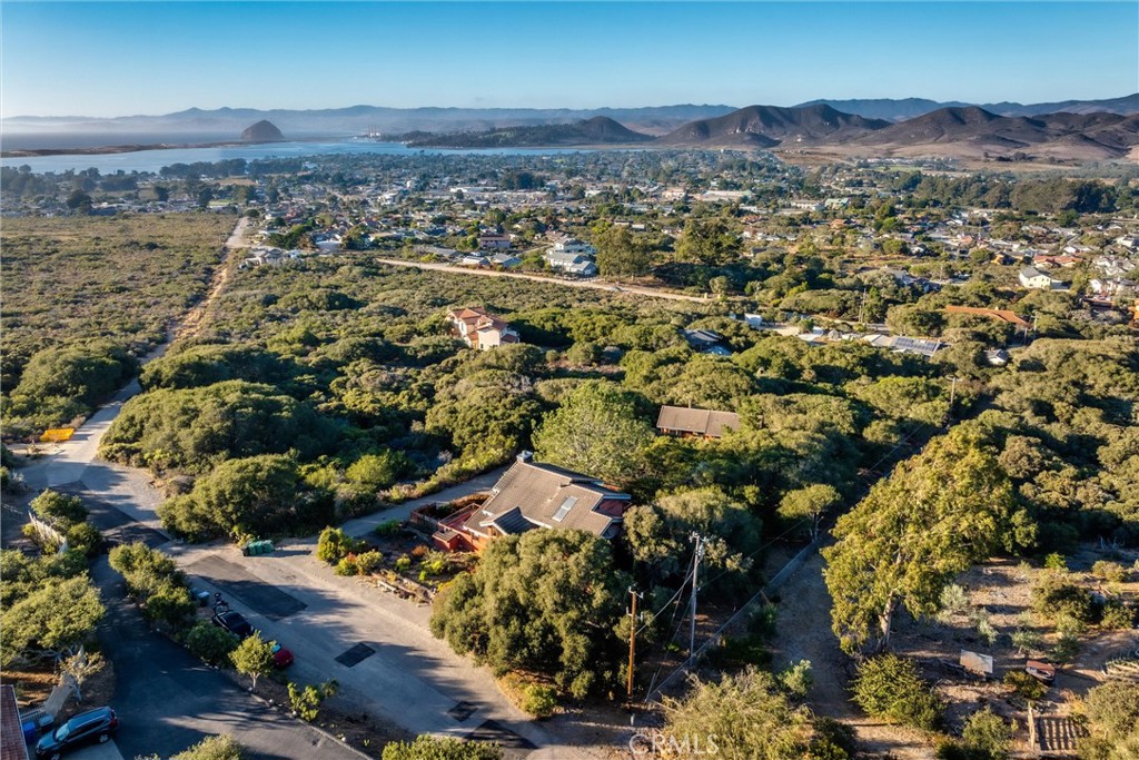 1145 Calle Cordoniz, Los Osos, CA 93402