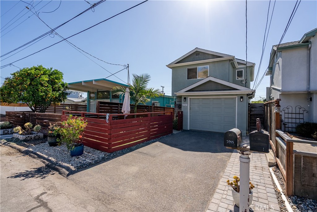 2945 Hemlock, Morro Bay, CA 93442