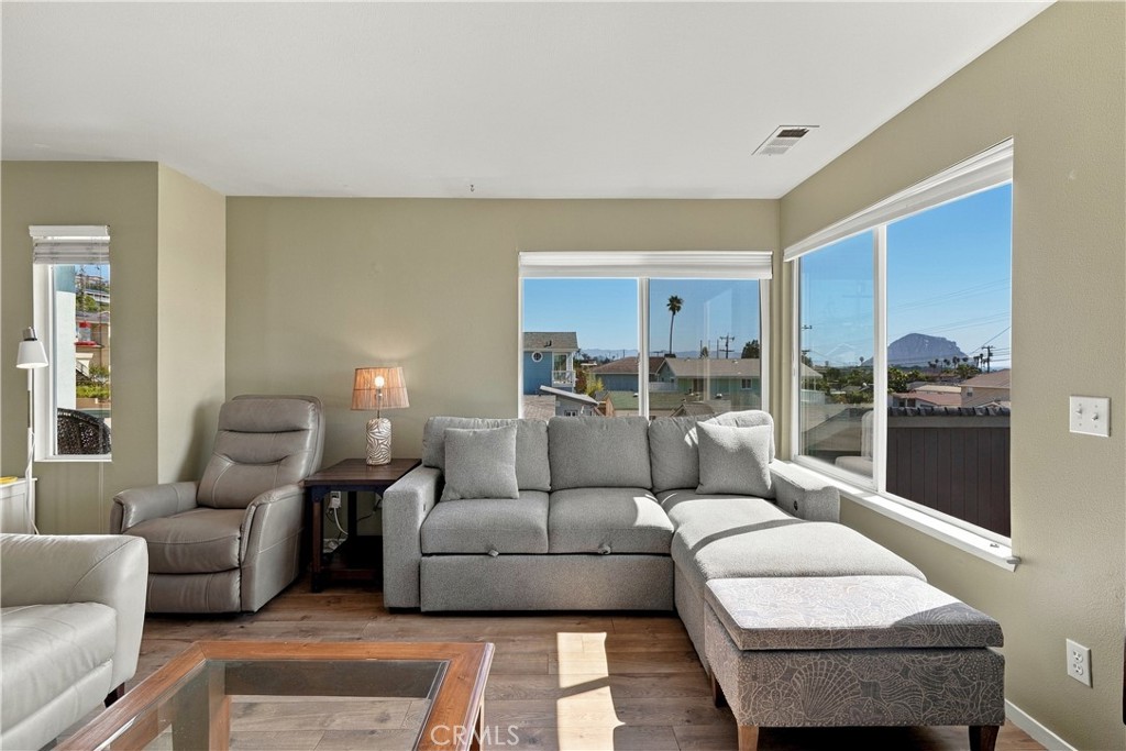 2945 Hemlock, Morro Bay, CA 93442