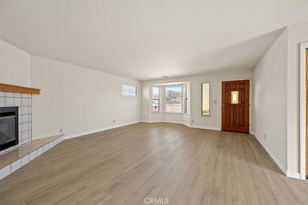 Open Photo