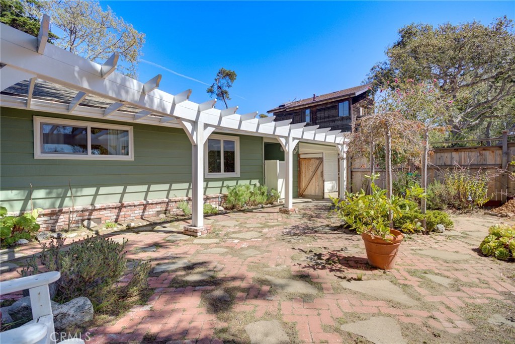 2410 Langton, Cambria, CA 93428