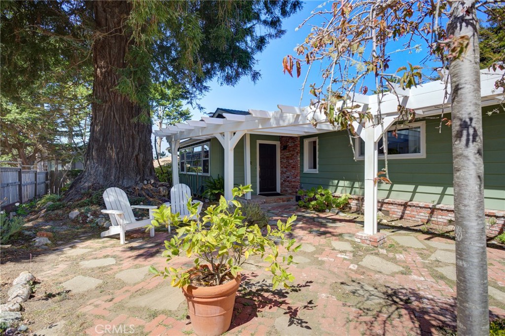 2410 Langton, Cambria, CA 93428