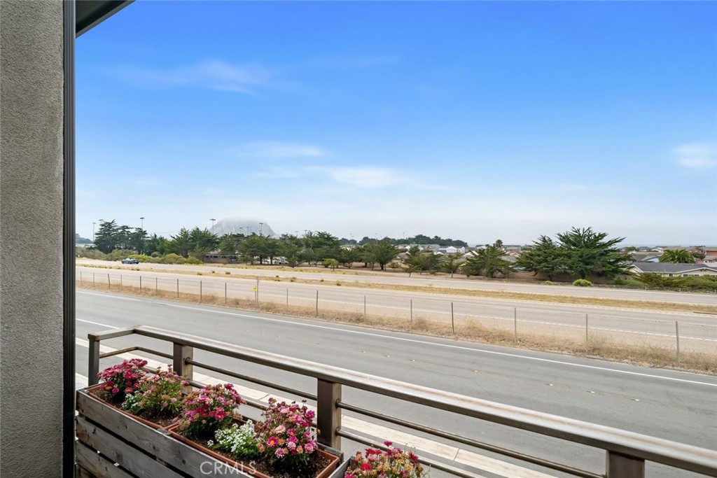 2414 Main St, Morro Bay, CA 93442