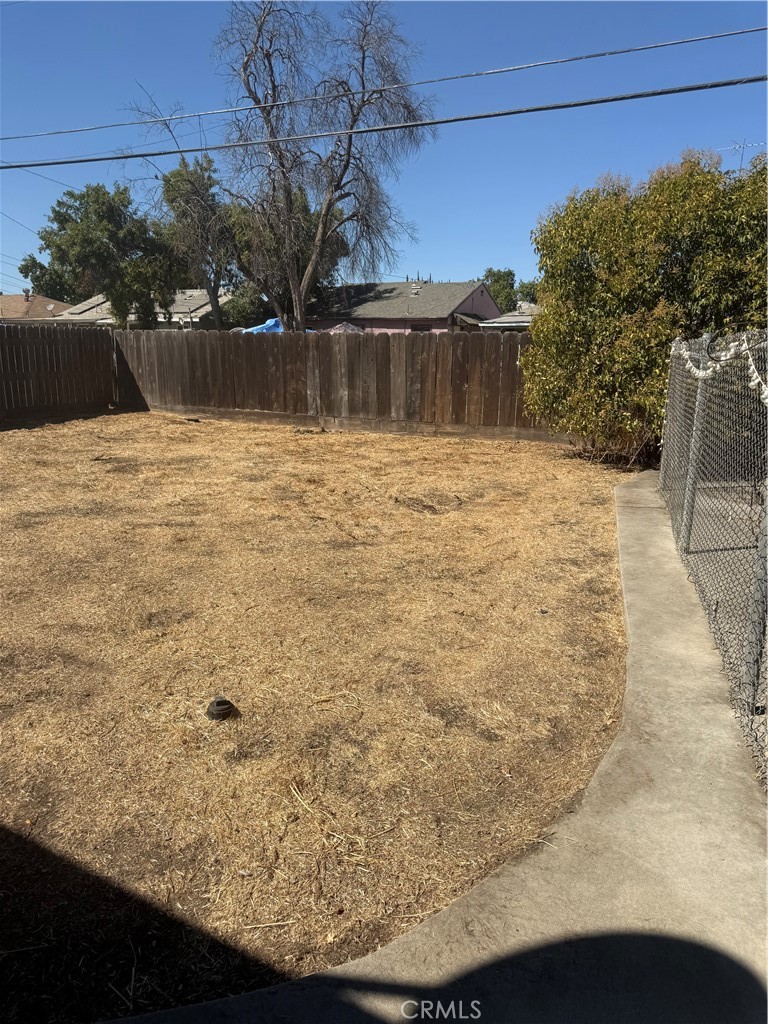 1143 E Simpson, Fresno, CA 93704