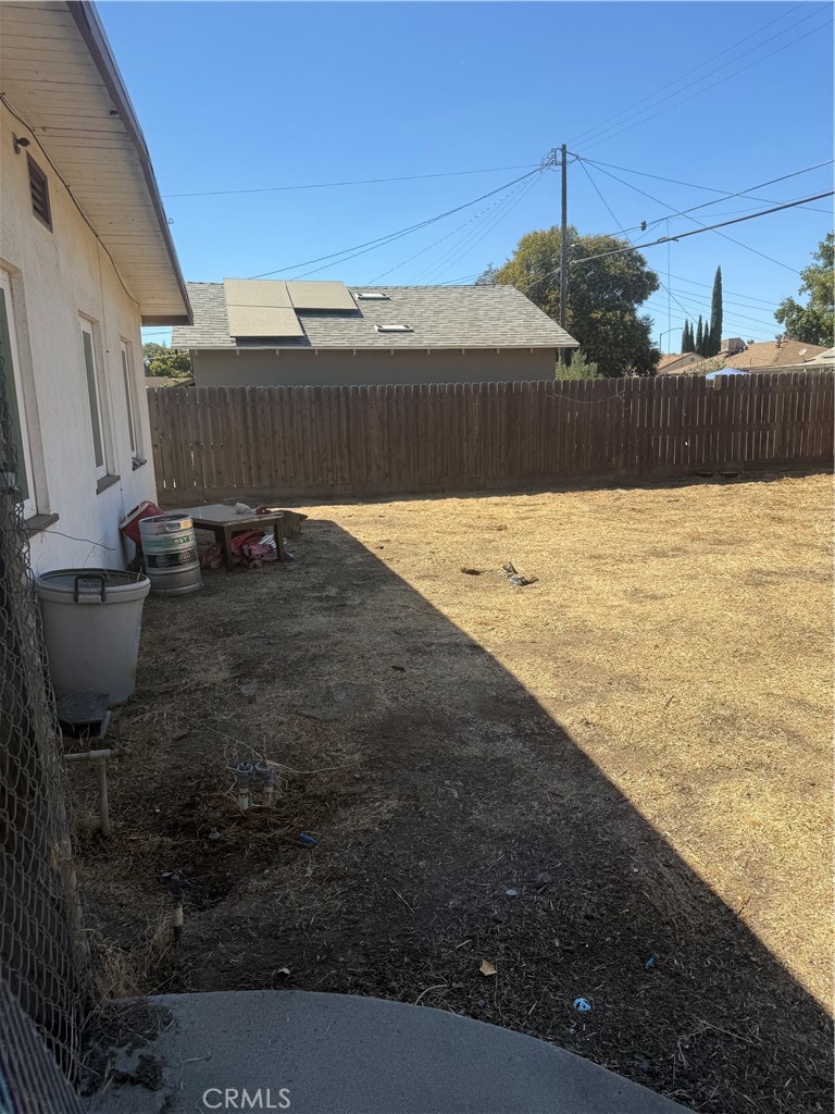 1143 E Simpson, Fresno, CA 93704