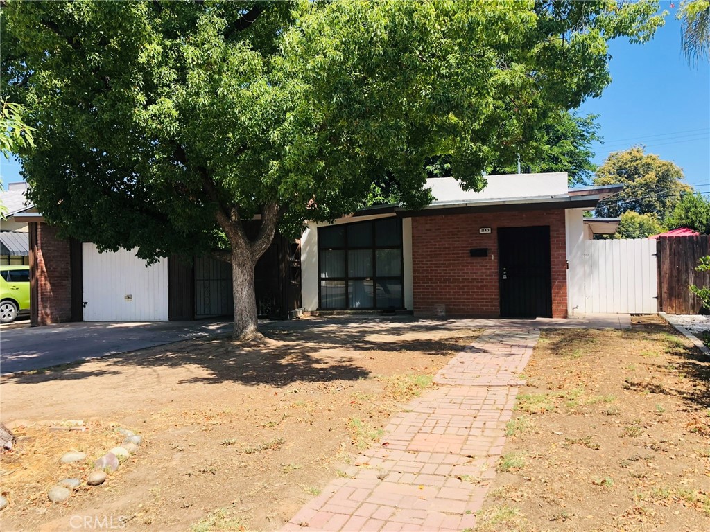 1143 E Simpson, Fresno, CA 93704