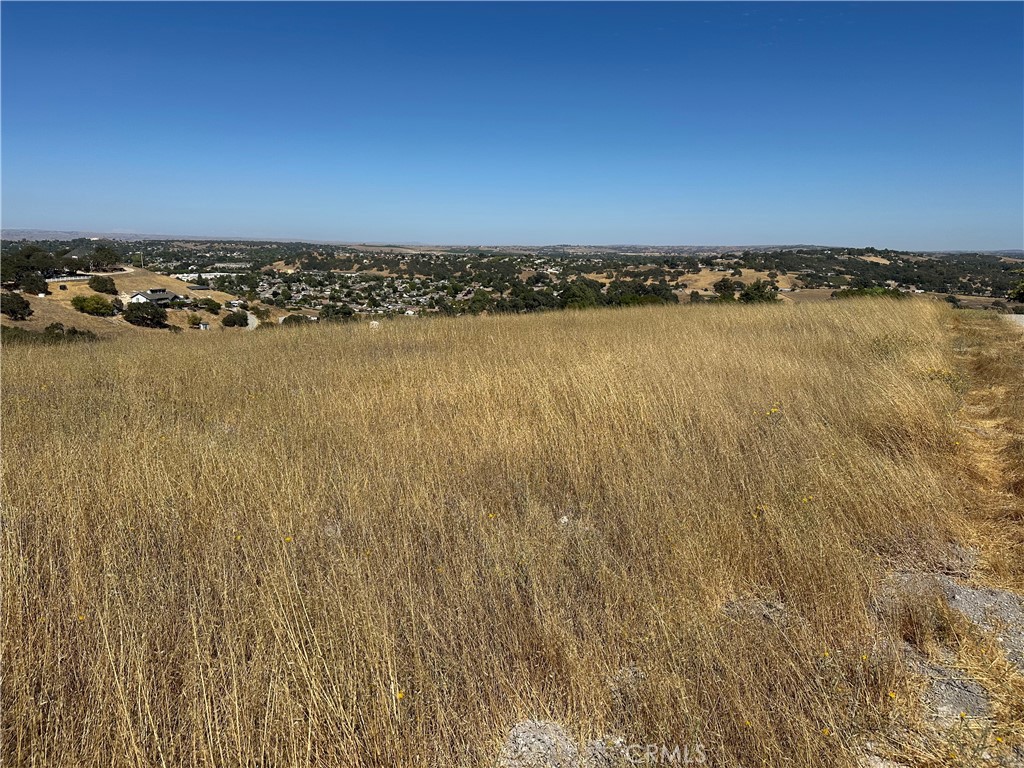 350 Robles Rd, Paso Robles, CA 93446