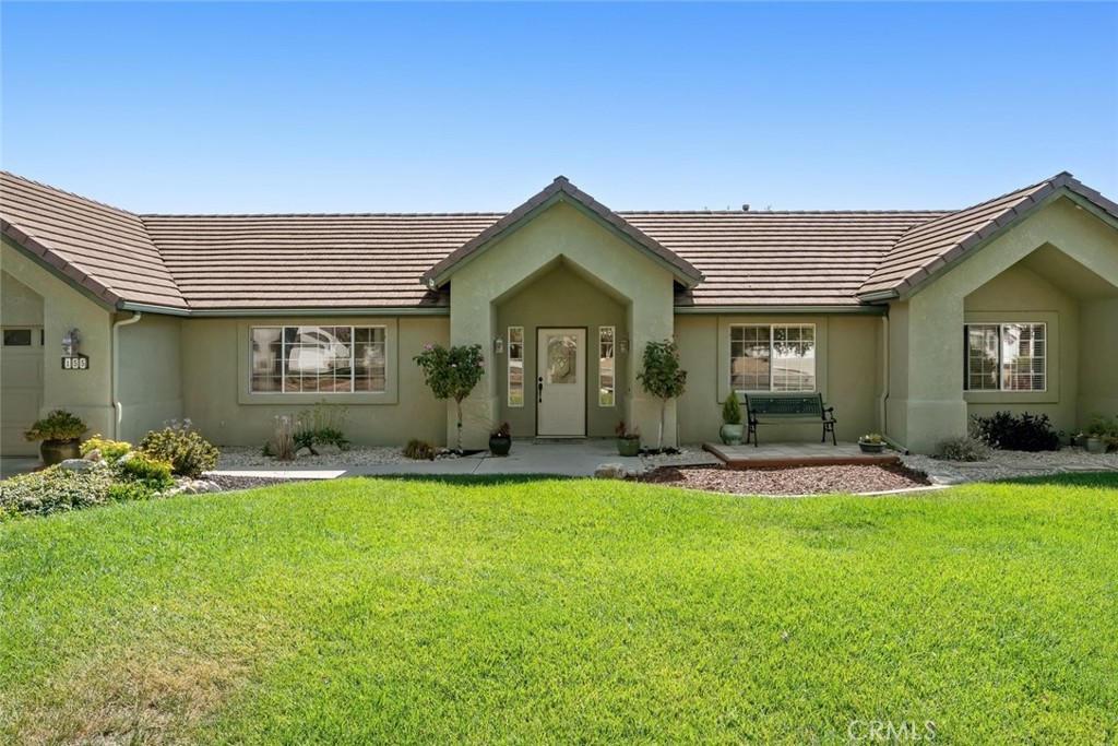 155 Eagle Creek Court, Atascadero, CA 93422