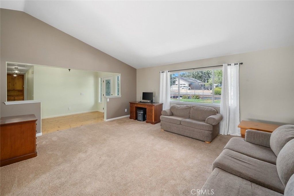 155 Eagle Creek Court, Atascadero, CA 93422