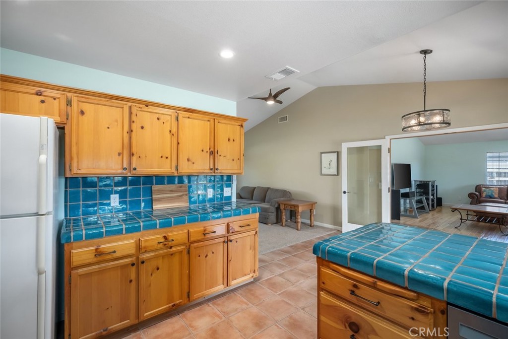 155 Eagle Creek Court, Atascadero, CA 93422