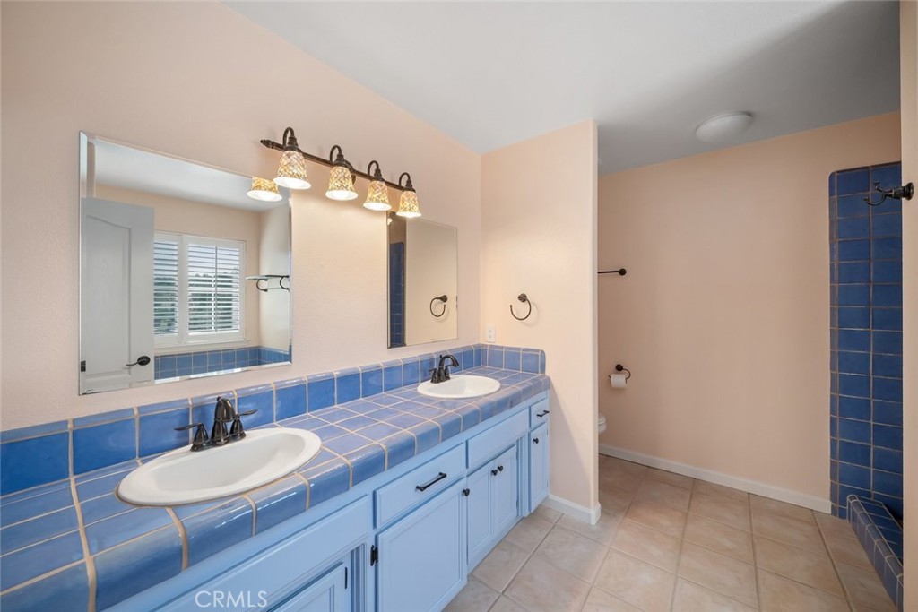 155 Eagle Creek Court, Atascadero, CA 93422