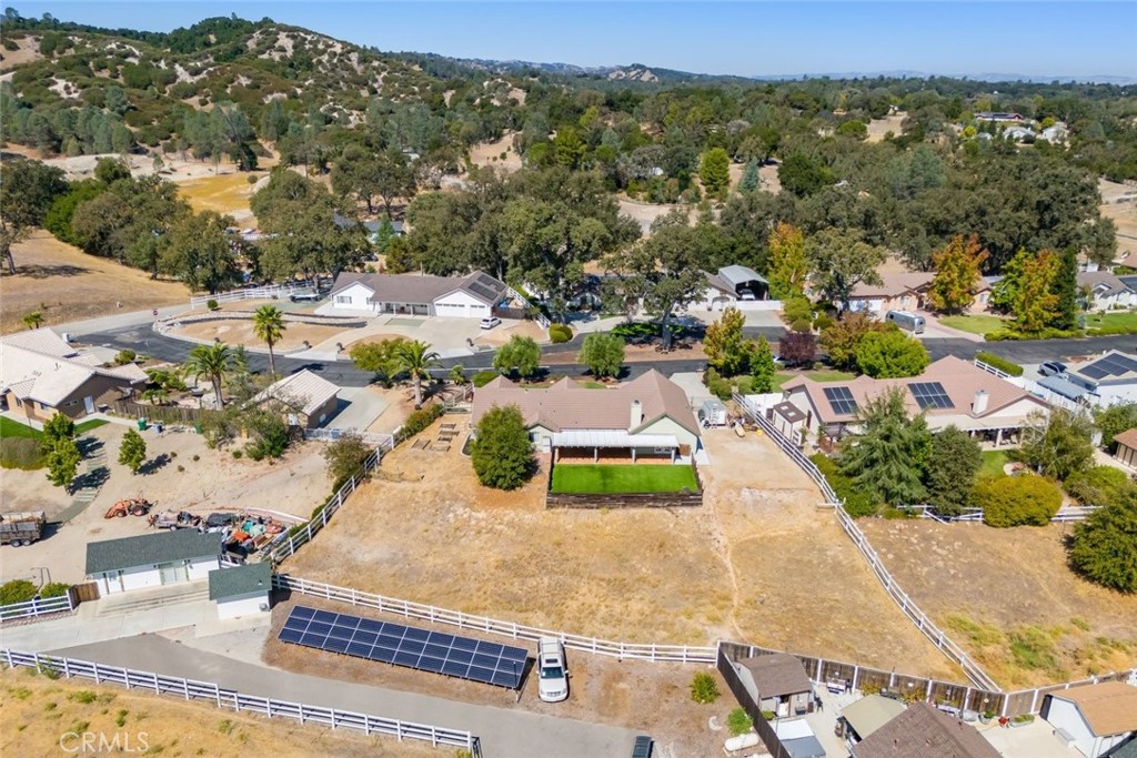 155 Eagle Creek Court, Atascadero, CA 93422