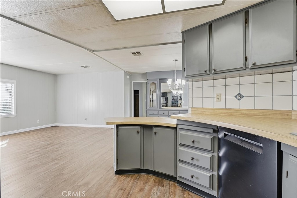 114 Via San Miguel, Paso Robles, CA 93446