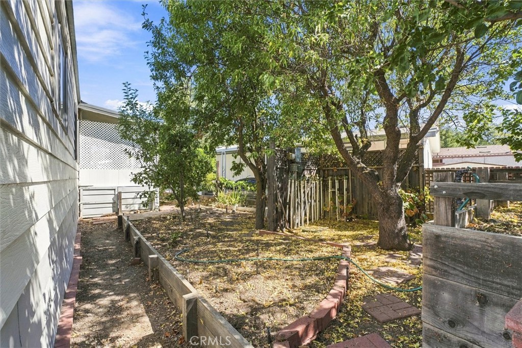 114 Via San Miguel, Paso Robles, CA 93446