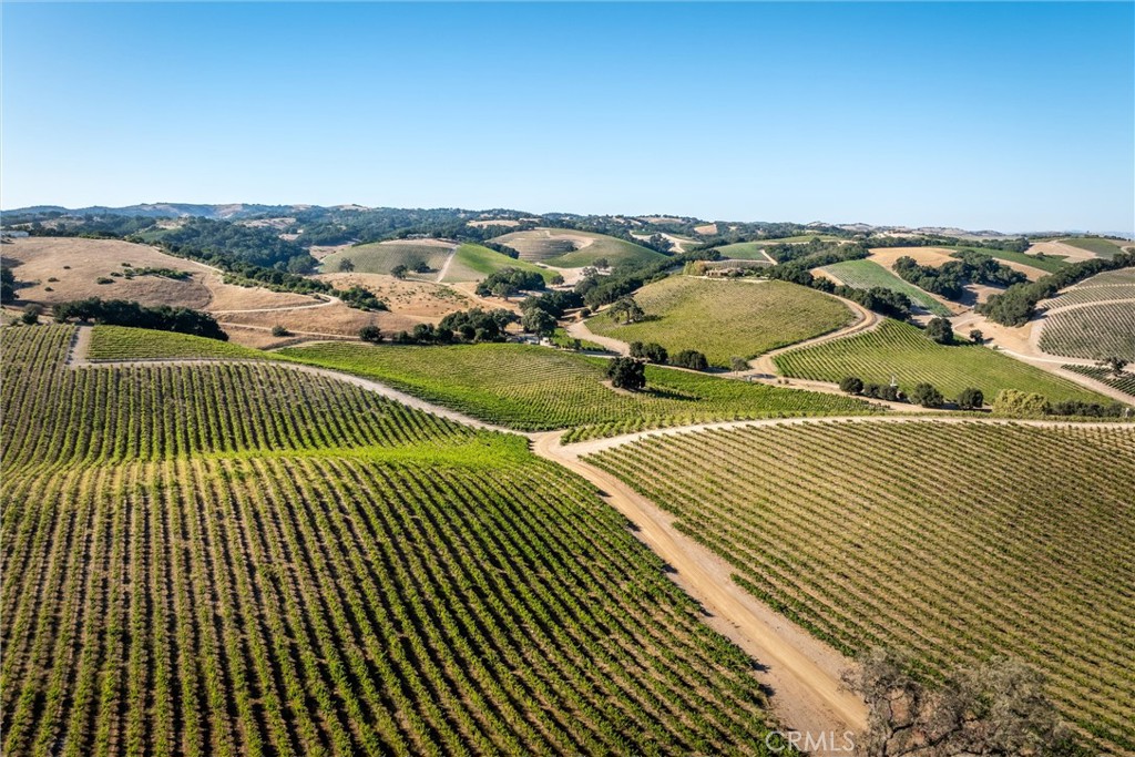 3130 Oakdale Rd., Paso Robles, CA 93446