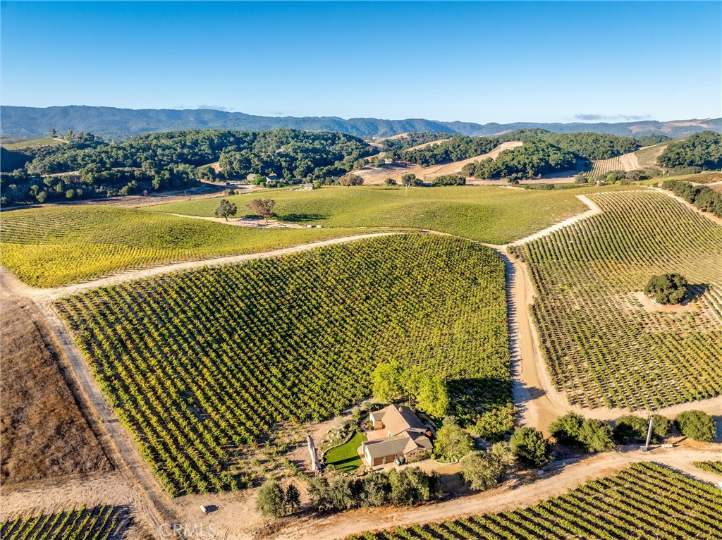 3130 Oakdale Rd., Paso Robles, CA 93446