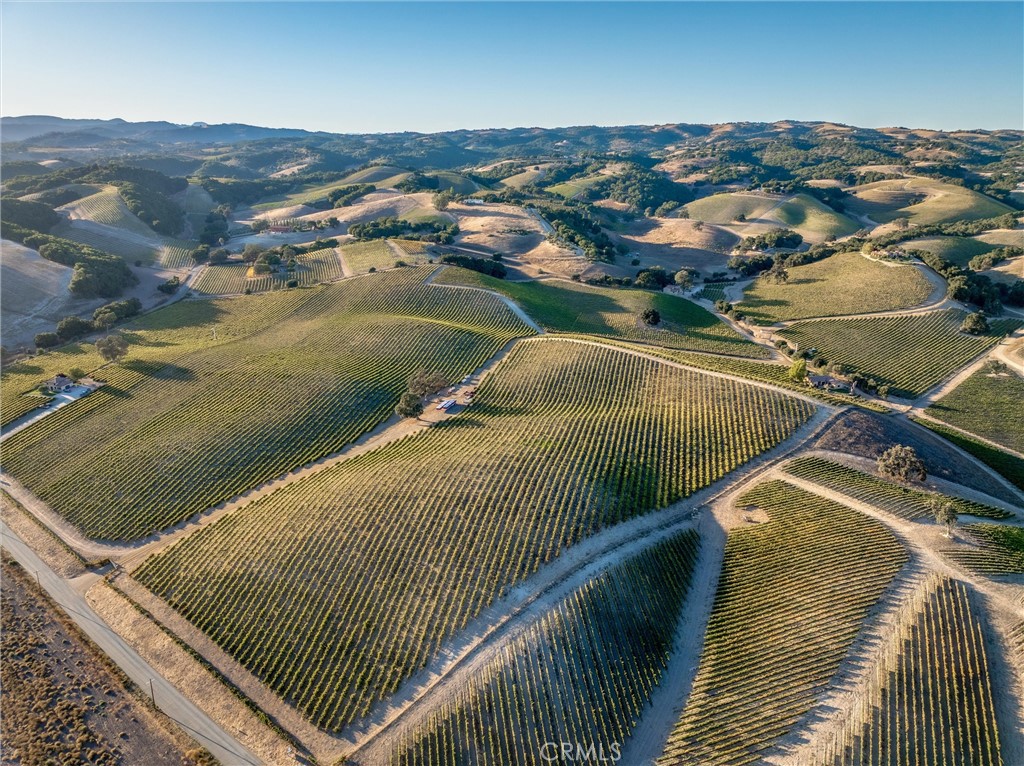 3130 Oakdale Rd., Paso Robles, CA 93446