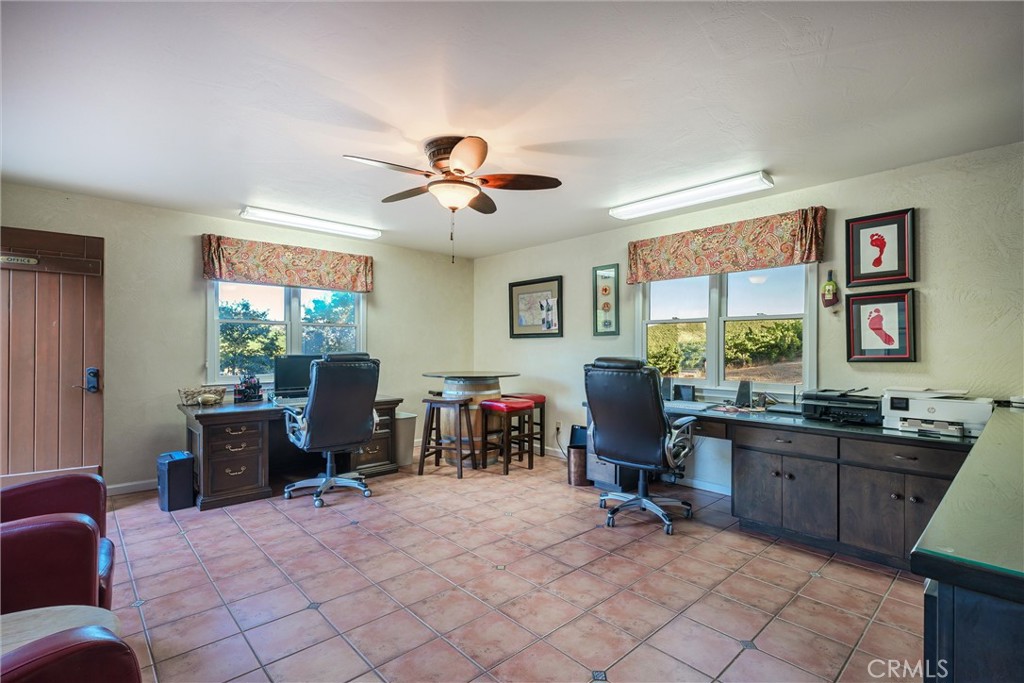 3130 Oakdale Rd., Paso Robles, CA 93446