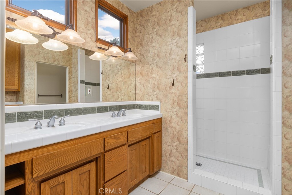3130 Oakdale Rd., Paso Robles, CA 93446