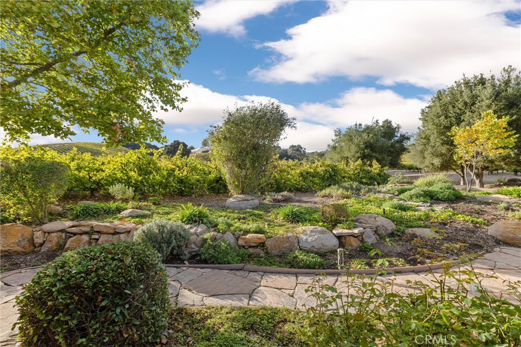 3130 Oakdale Rd., Paso Robles, CA 93446