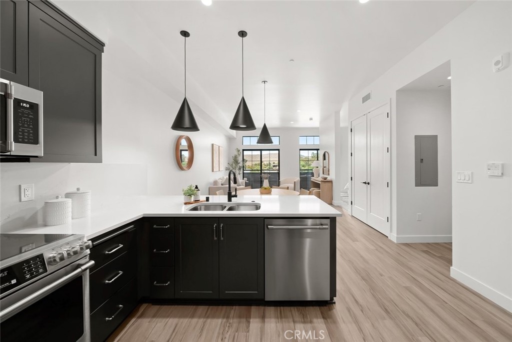 581 Higuera St #408, San Luis Obispo, CA 93401