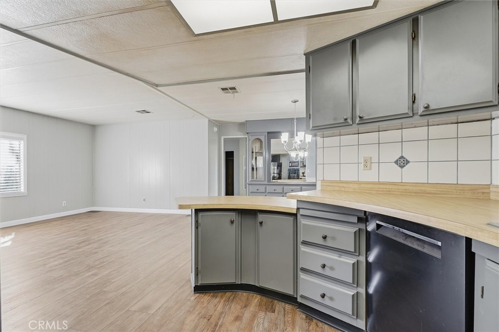 114 Via San Miguel, Paso Robles, CA 93446