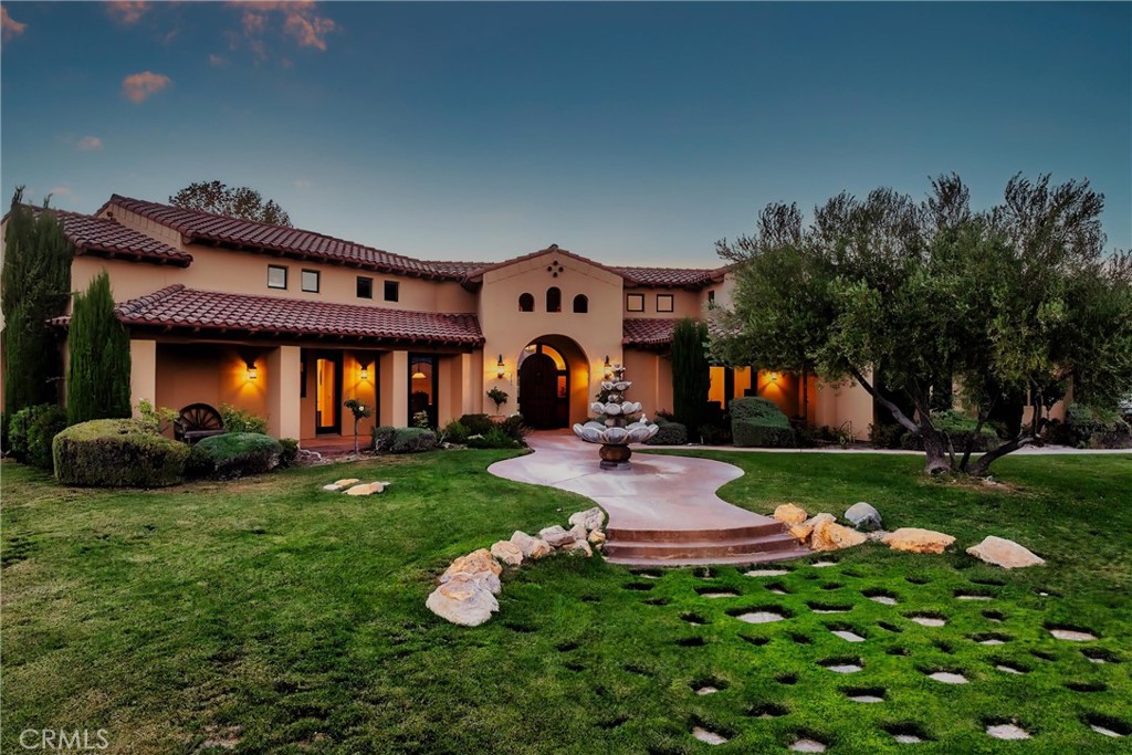 3130 Oakdale Rd., Paso Robles, CA 93446