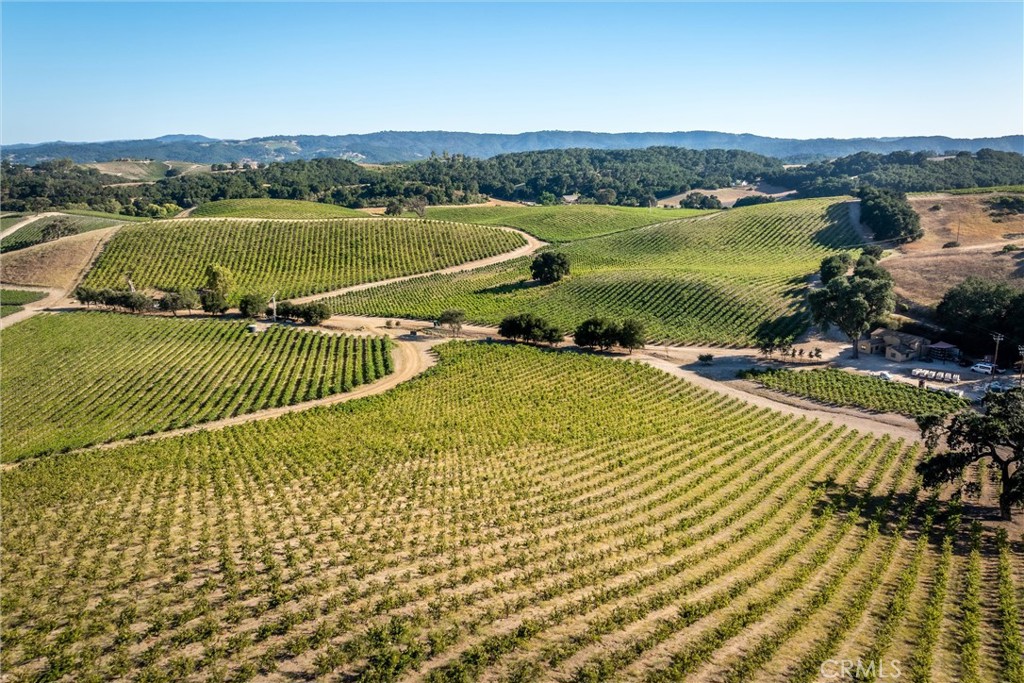 3130 Oakdale Rd., Paso Robles, CA 93446