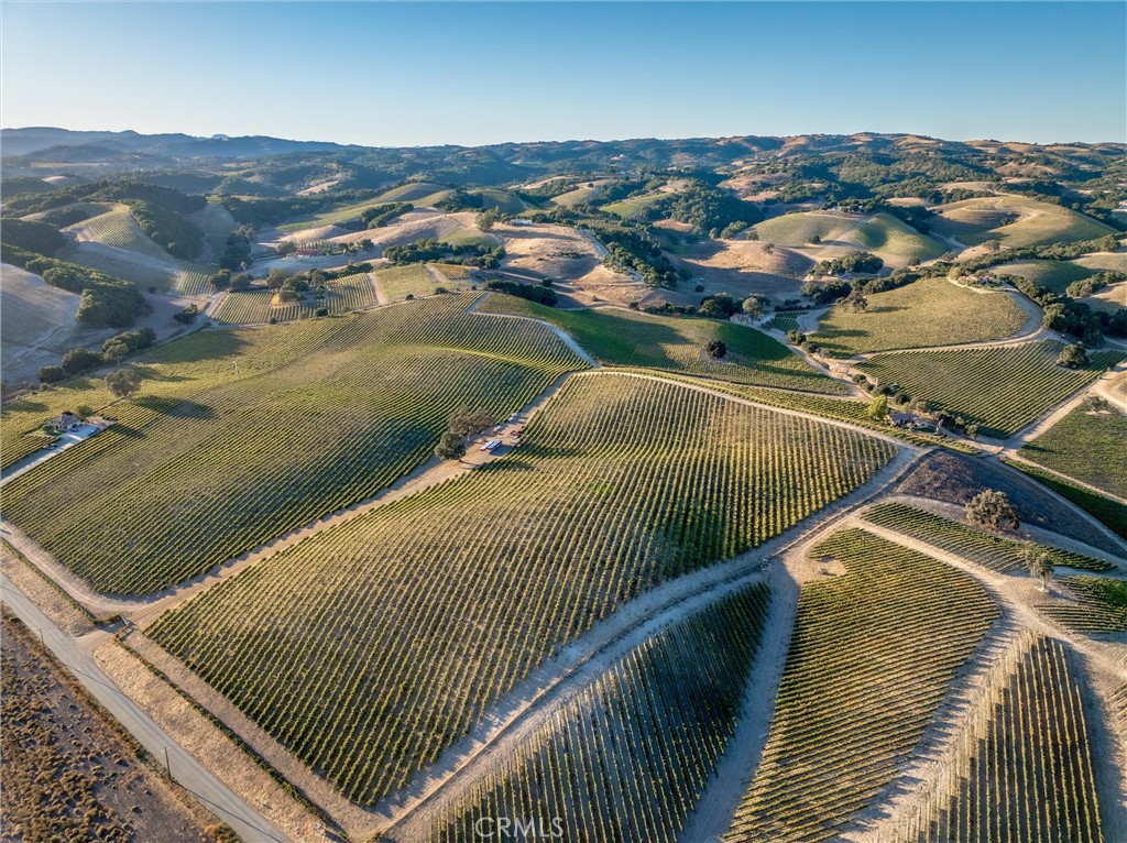 3130 Oakdale Rd., Paso Robles, CA 93446
