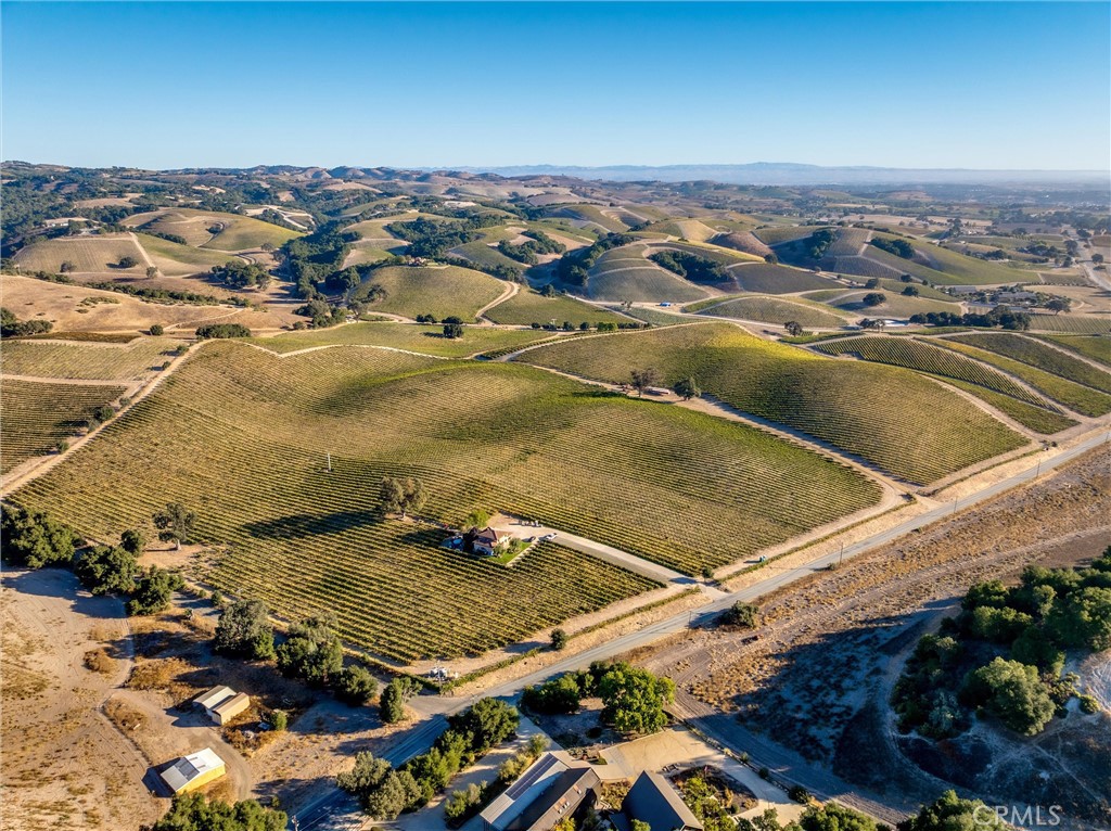 3130 Oakdale Rd., Paso Robles, CA 93446