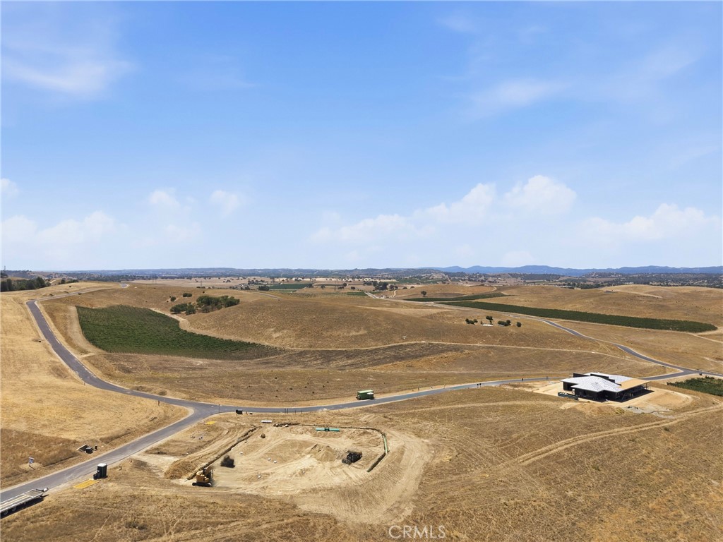 500 Priska, Paso Robles, CA 93446