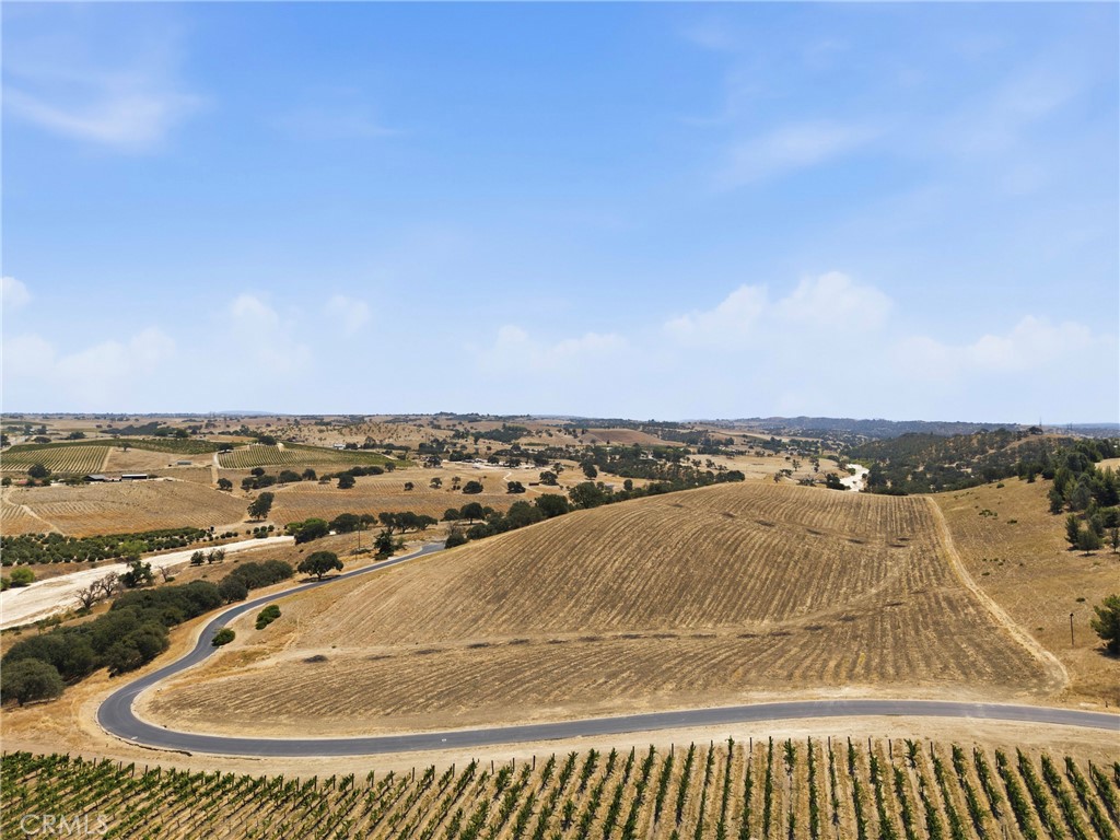 500 Priska, Paso Robles, CA 93446