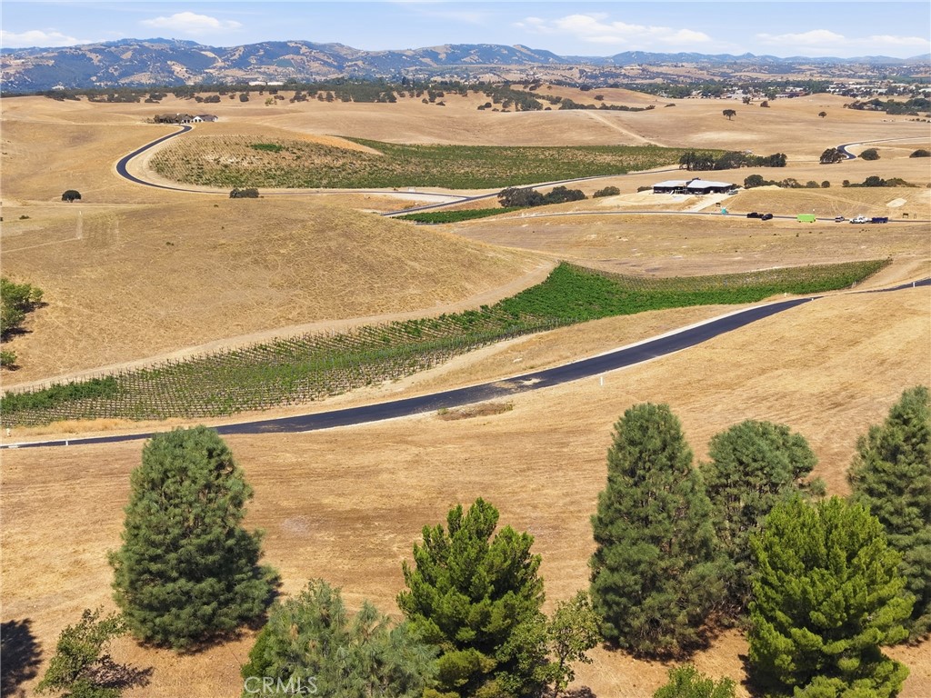 500 Priska, Paso Robles, CA 93446