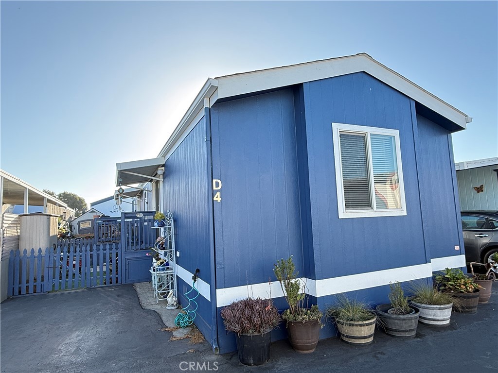 500 Atascadero Spc D4 Rd, Morro Bay, CA 93442