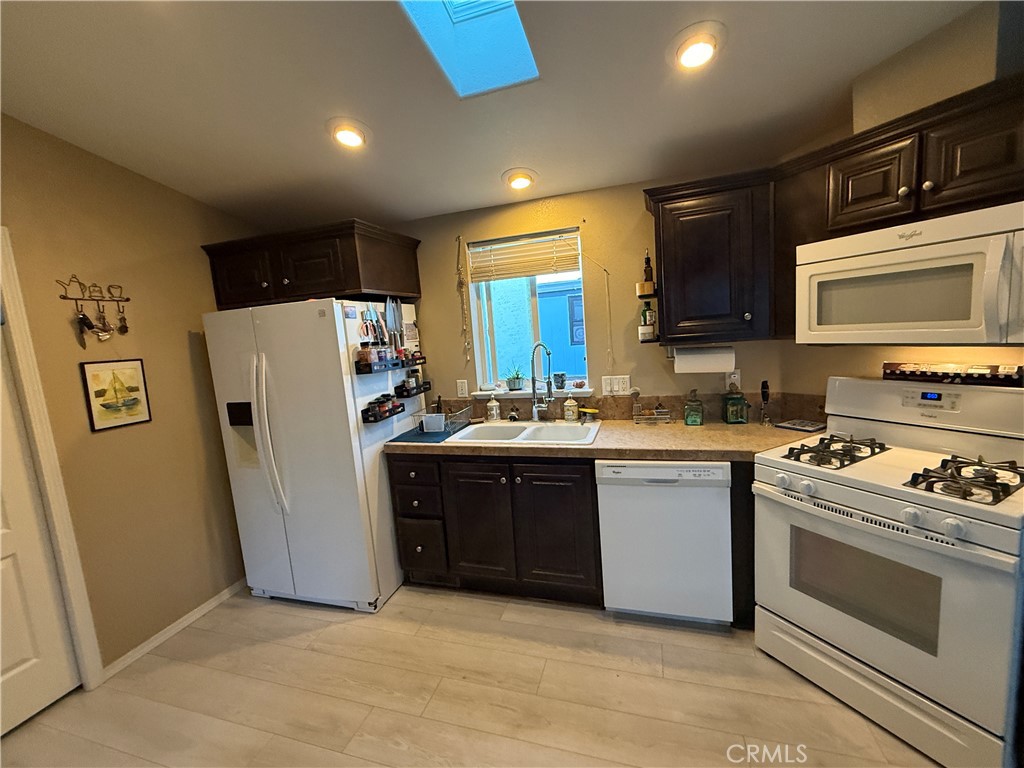 500 Atascadero Spc D4 Rd, Morro Bay, CA 93442