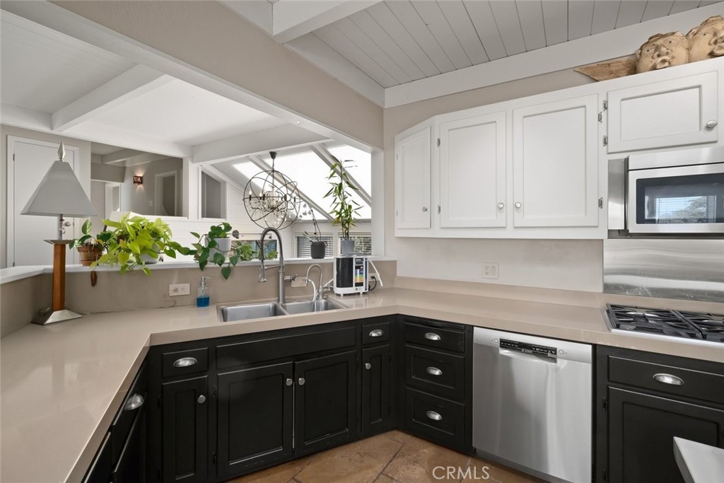 1198 8th, Los Osos, CA 93402