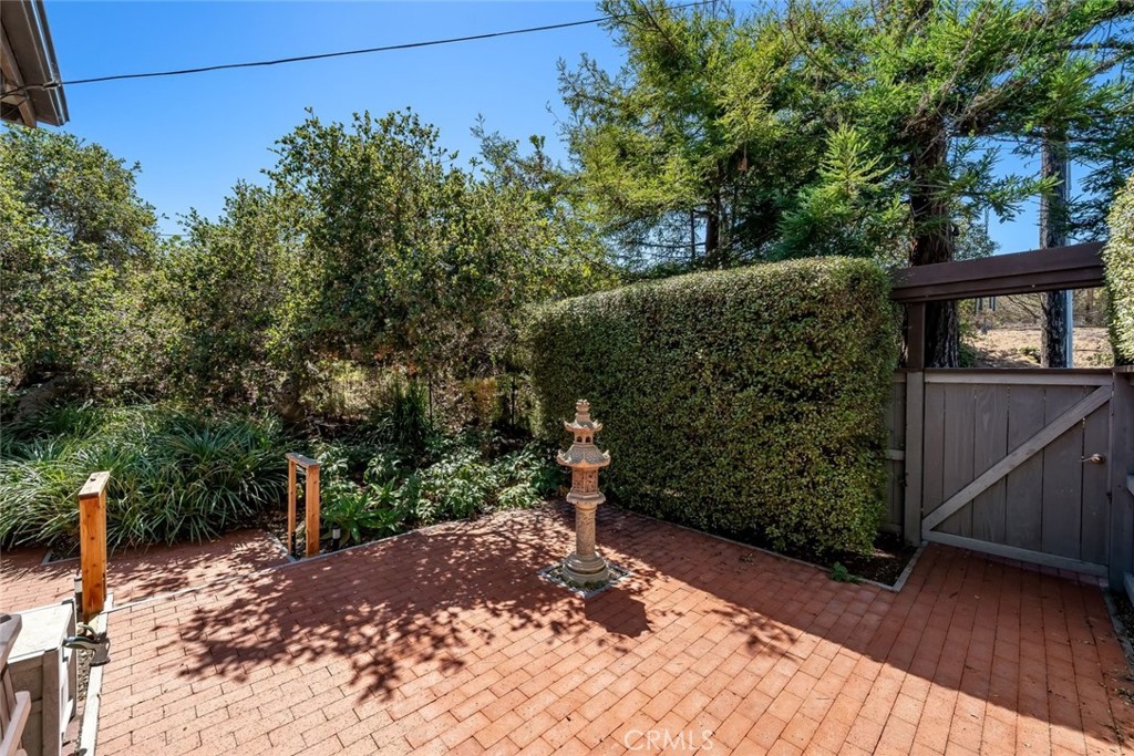 1198 8th, Los Osos, CA 93402