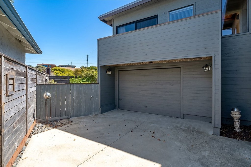 1198 8th, Los Osos, CA 93402