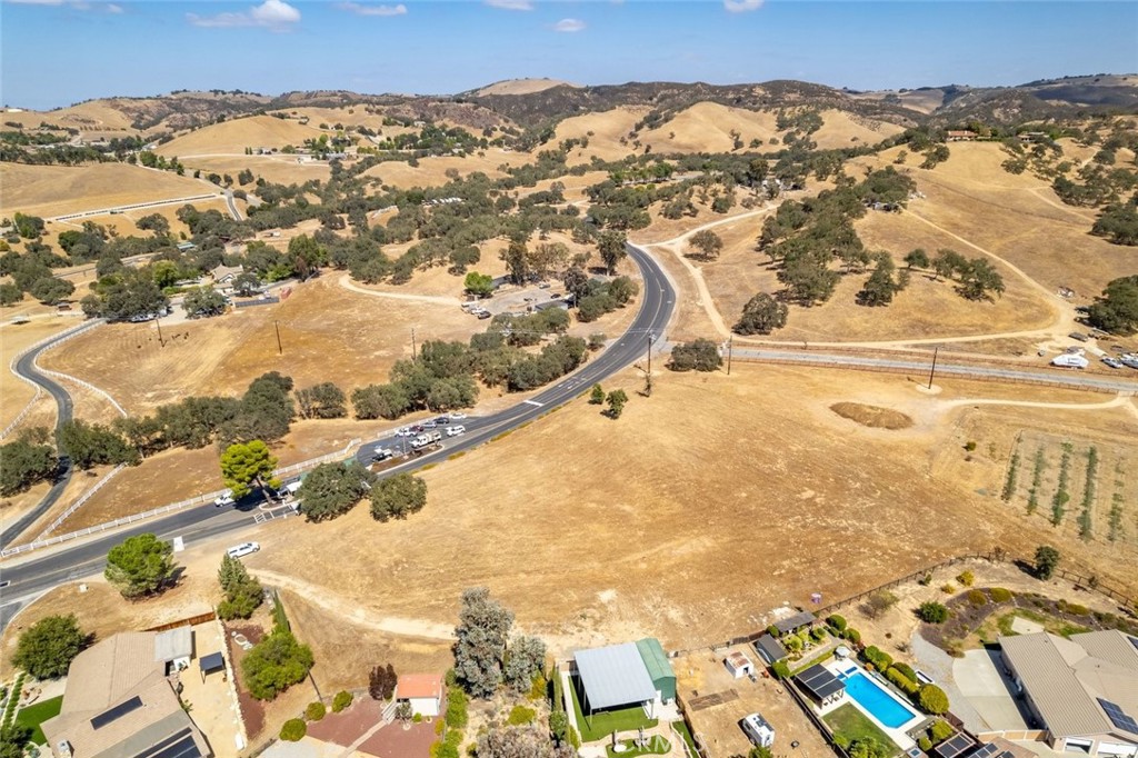 0 Gateway Dr, Paso Robles, CA 93446