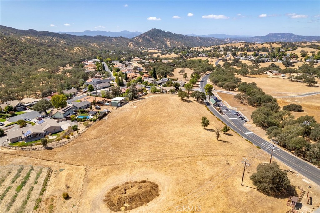 0 Gateway Dr, Paso Robles, CA 93446