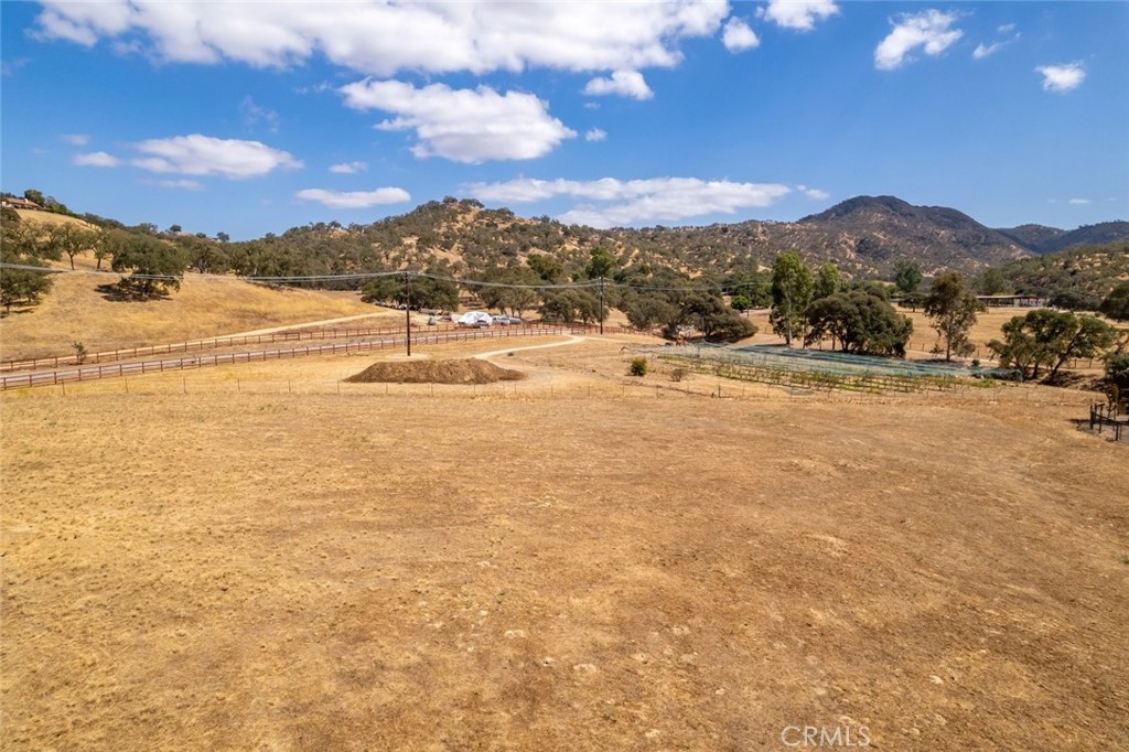 0 Gateway Dr, Paso Robles, CA 93446