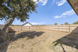 16544 291 Ave, Visalia, CA 93292
