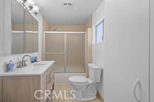 16544 291 Ave, Visalia, CA 93292