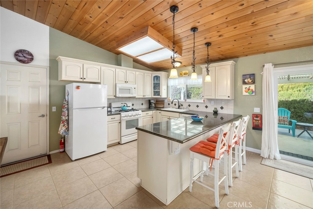 7170 Iverson, Paso Robles, CA 93446