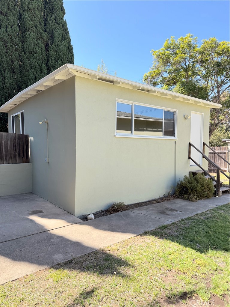 2049 Sierra Way, San Luis Obispo, CA 93401