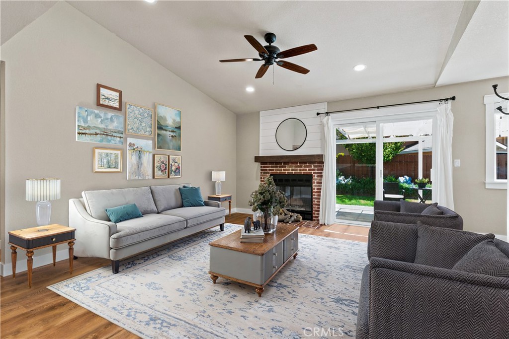 675 Golden Meadow Dr, Paso Robles, CA 93446