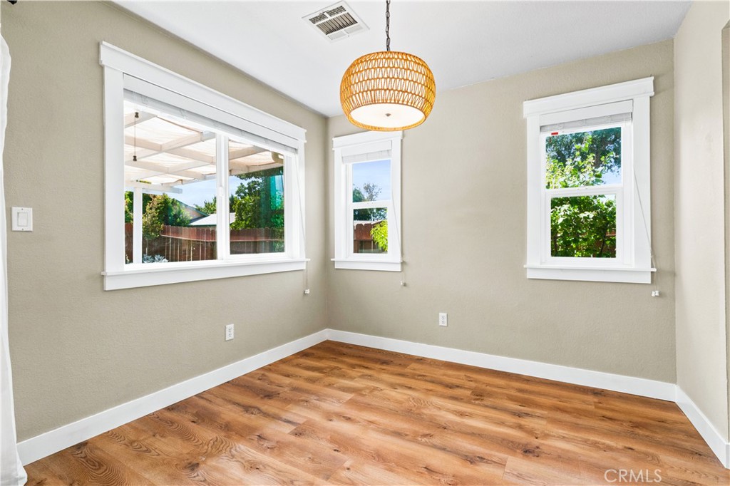 675 Golden Meadow Dr, Paso Robles, CA 93446