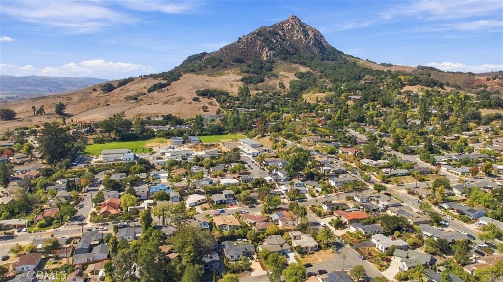 392 Christina Way, San Luis Obispo, CA 93405